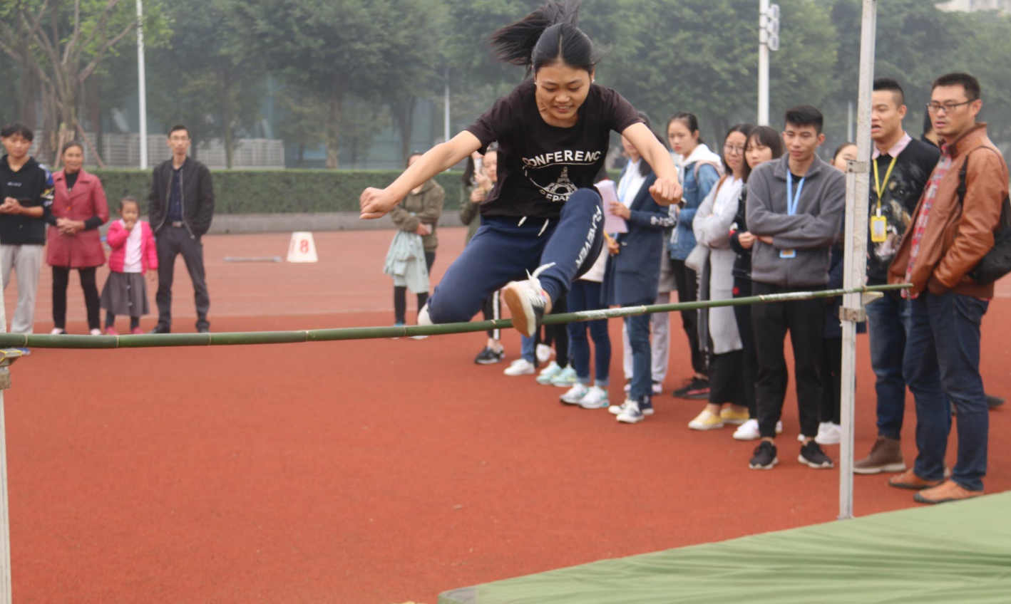 团结拼搏，青春飞扬——环境学院第三届运动会彰显风采