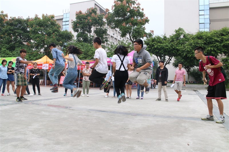 向优秀看齐——环境学院第二期团校培训暨第二届学生干部培训会圆满结束