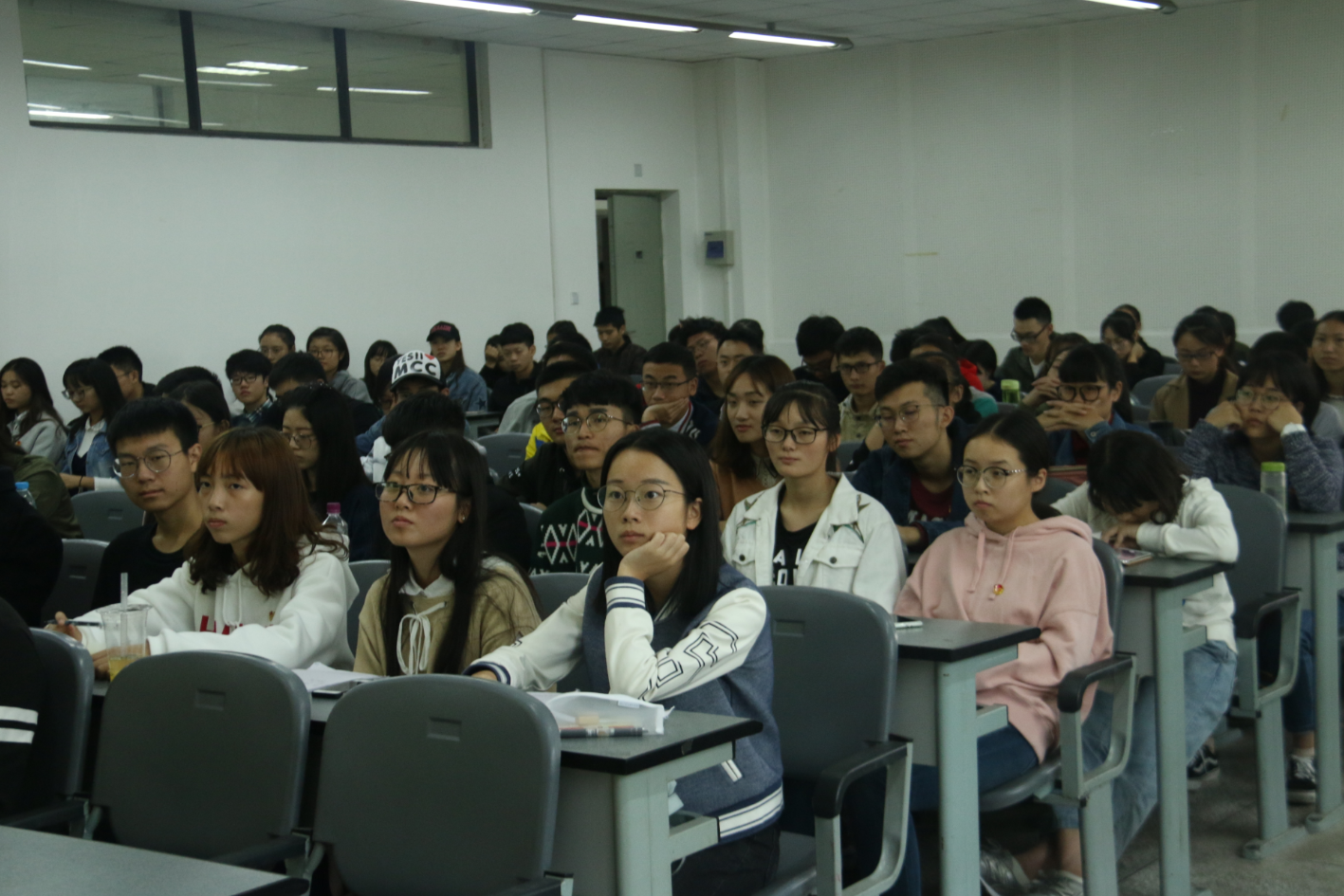 环境学院召开新学期团干培训会